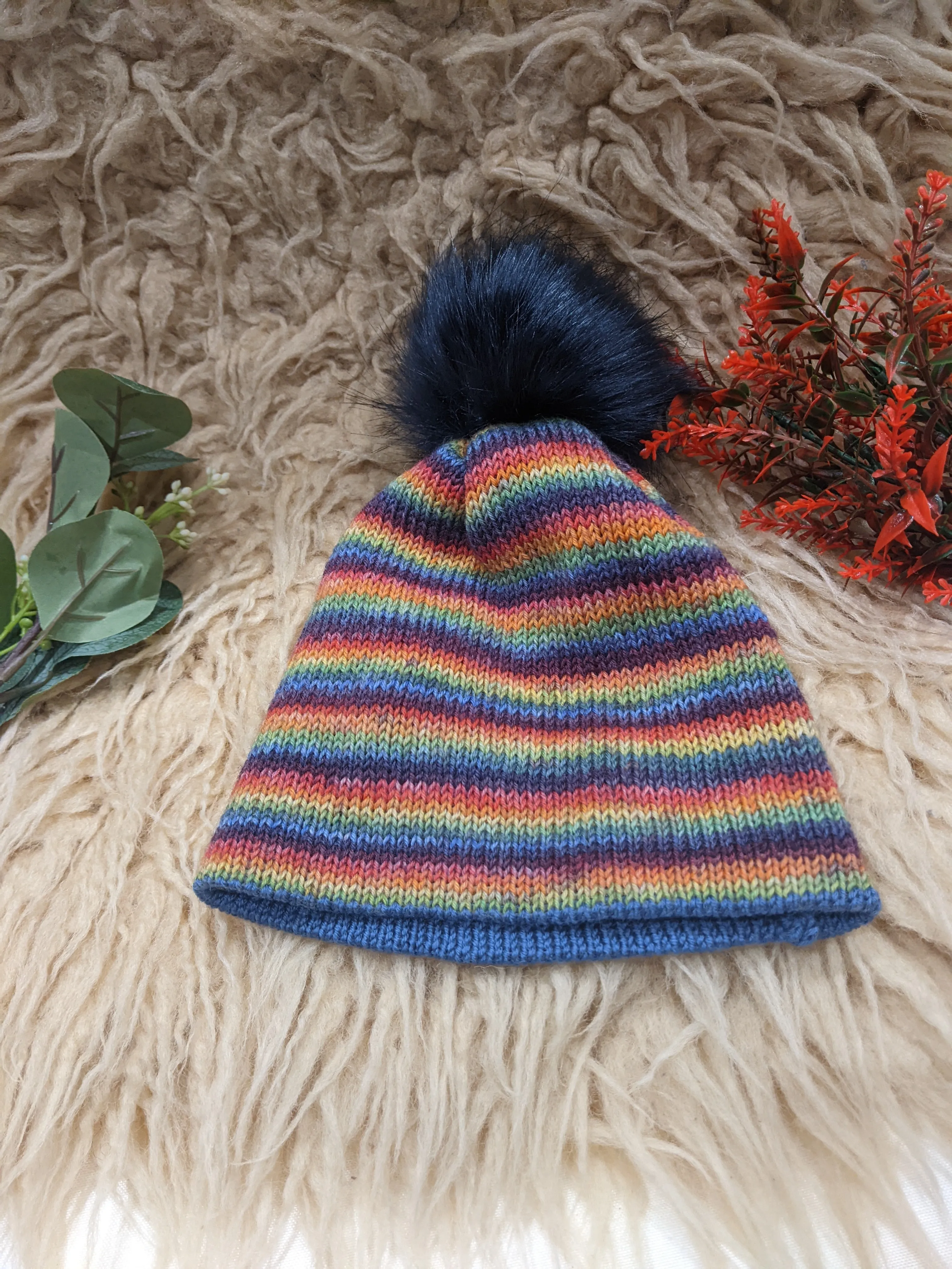 Kids Hats 2-4yrs knitted wool mixed colour & designs (see listing)